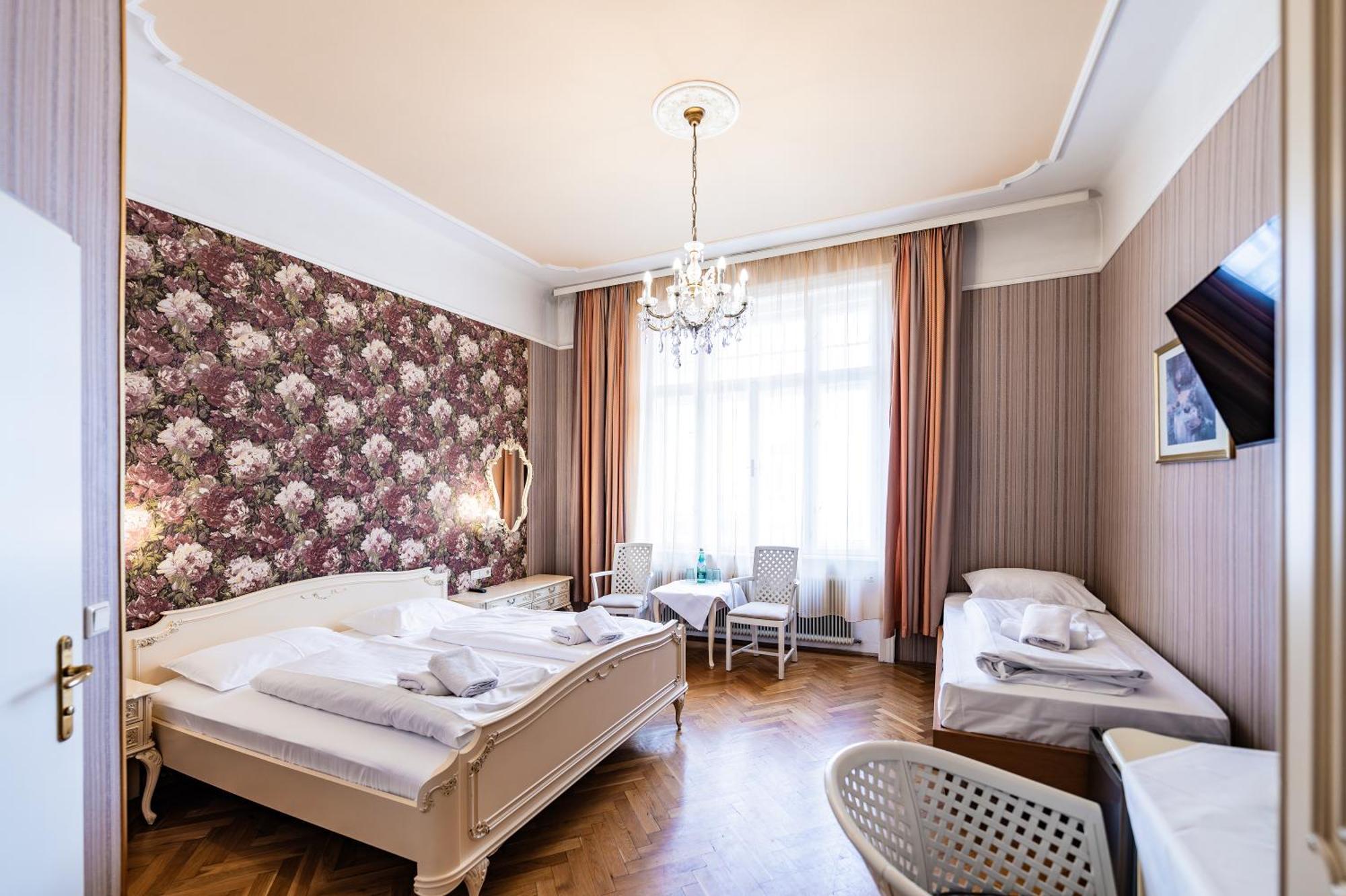 Hotel Pension Baronesse Vienne Extérieur photo