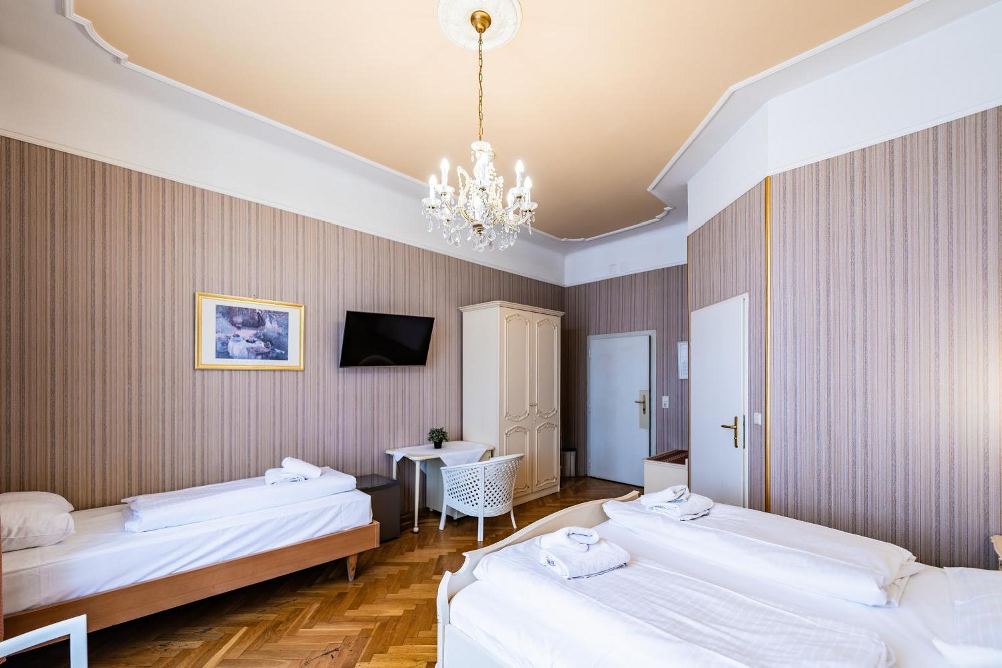Hotel Pension Baronesse Vienne Extérieur photo