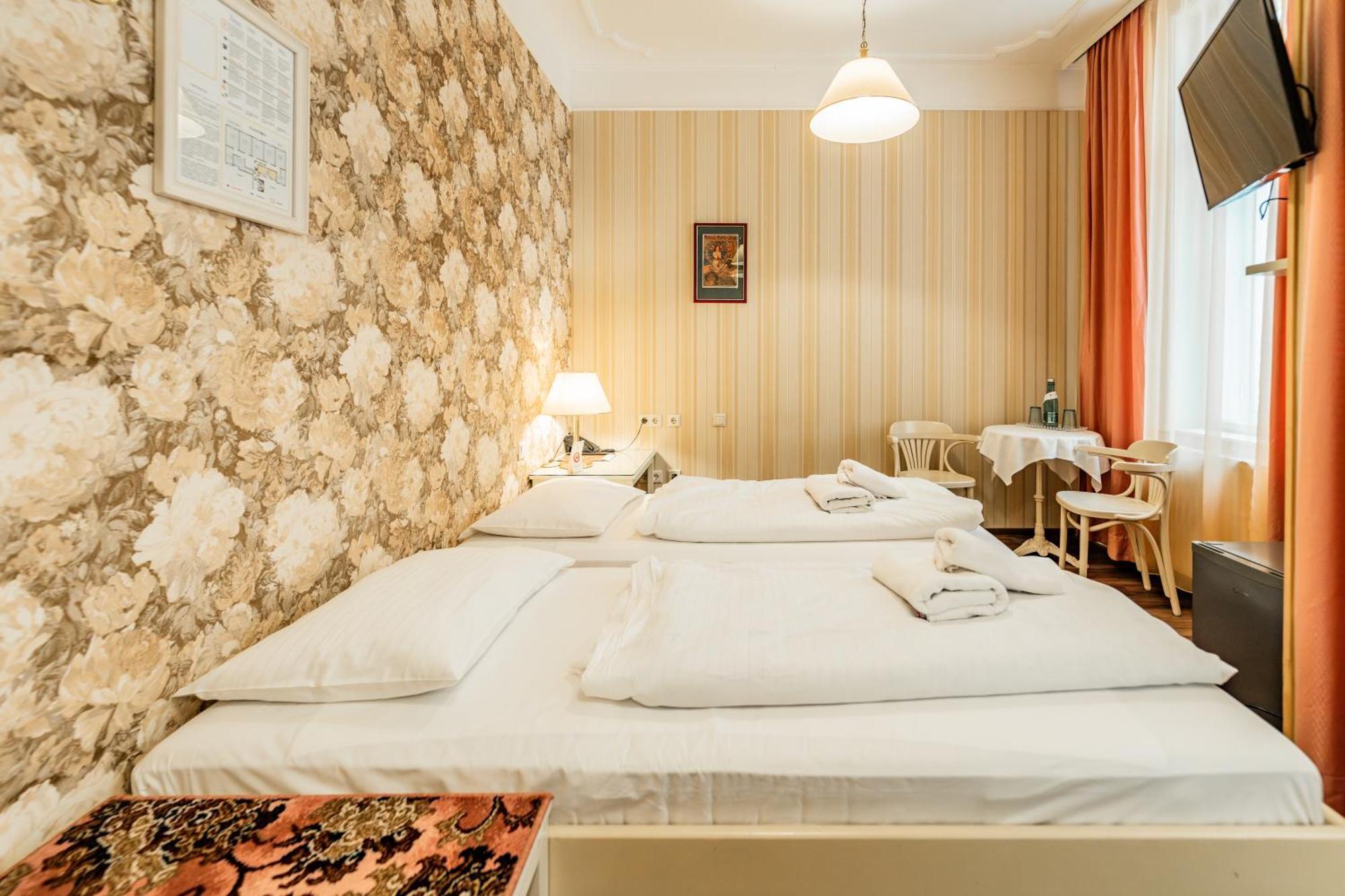 Hotel Pension Baronesse Vienne Extérieur photo