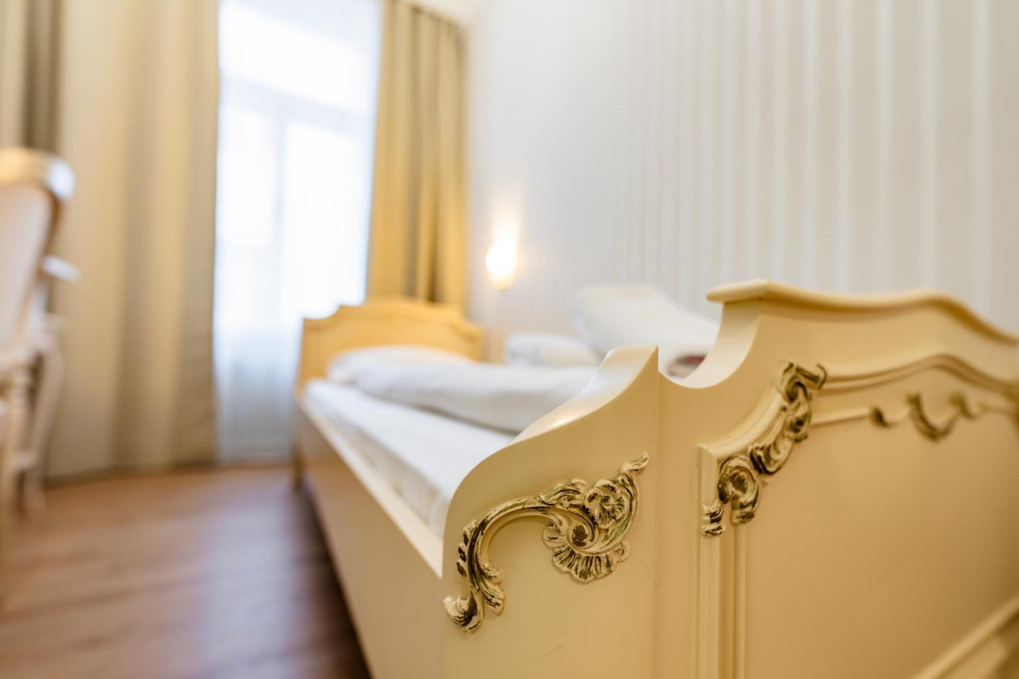 Hotel Pension Baronesse Vienne Extérieur photo