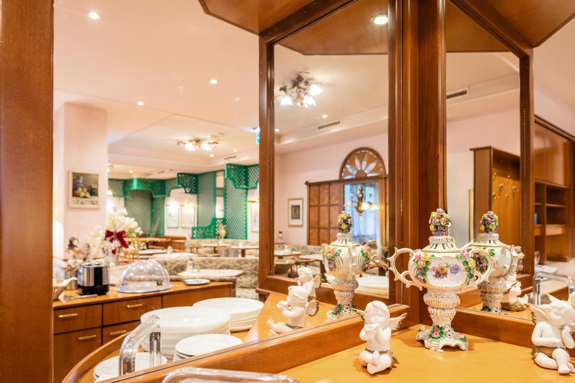 Hotel Pension Baronesse Vienne Extérieur photo