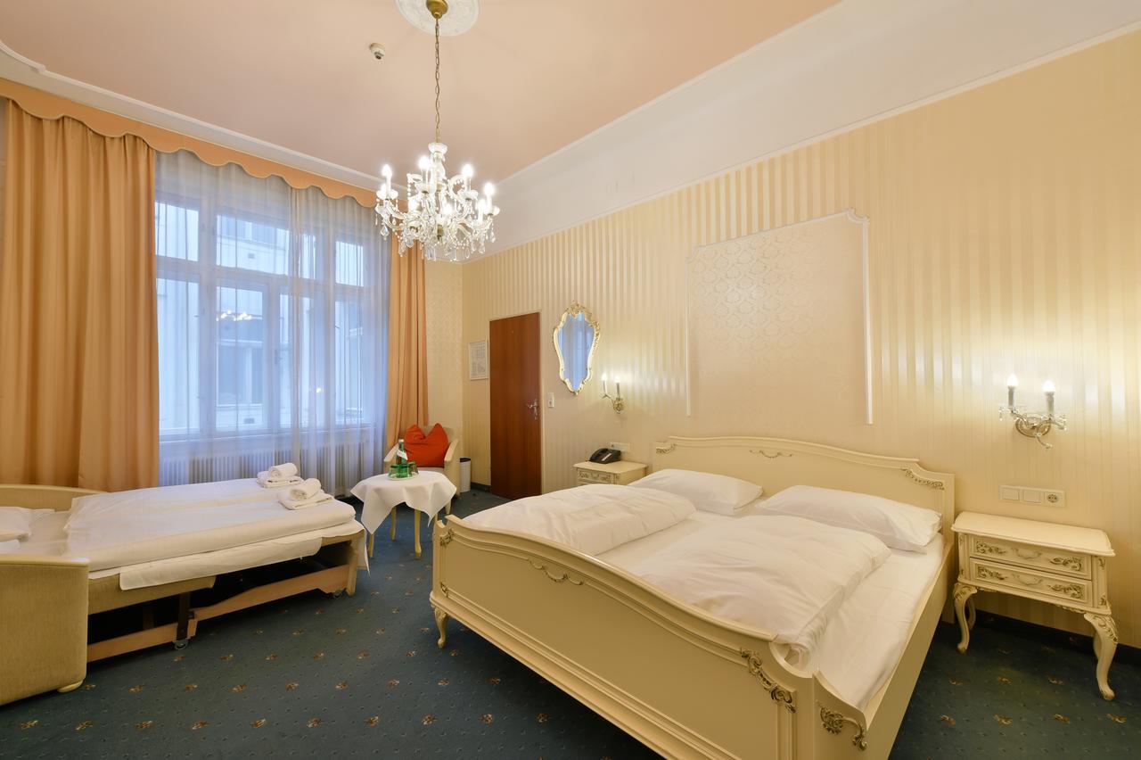 Hotel Pension Baronesse Vienne Extérieur photo
